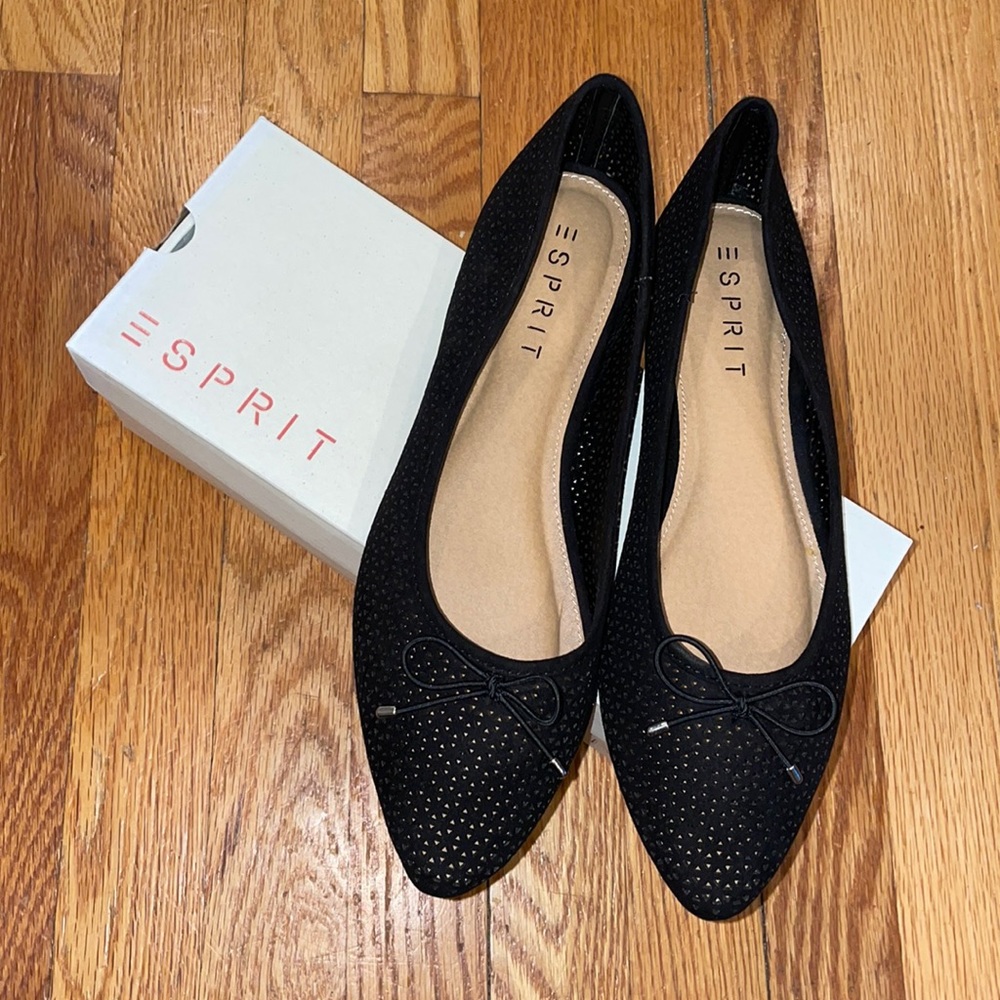 Sprit Patti Black Flats Size 10M